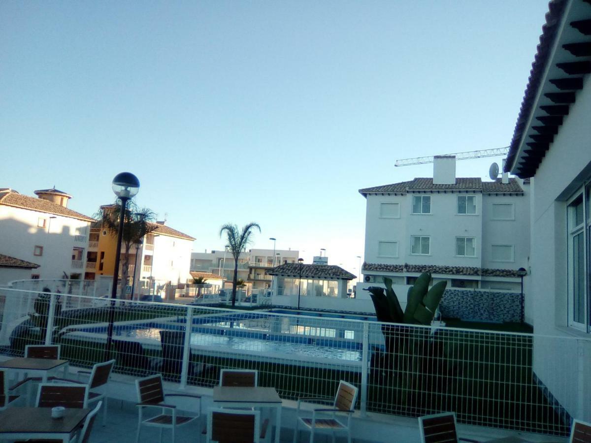Flat La Marina Del Pinet Apartman Alicante Kültér fotó